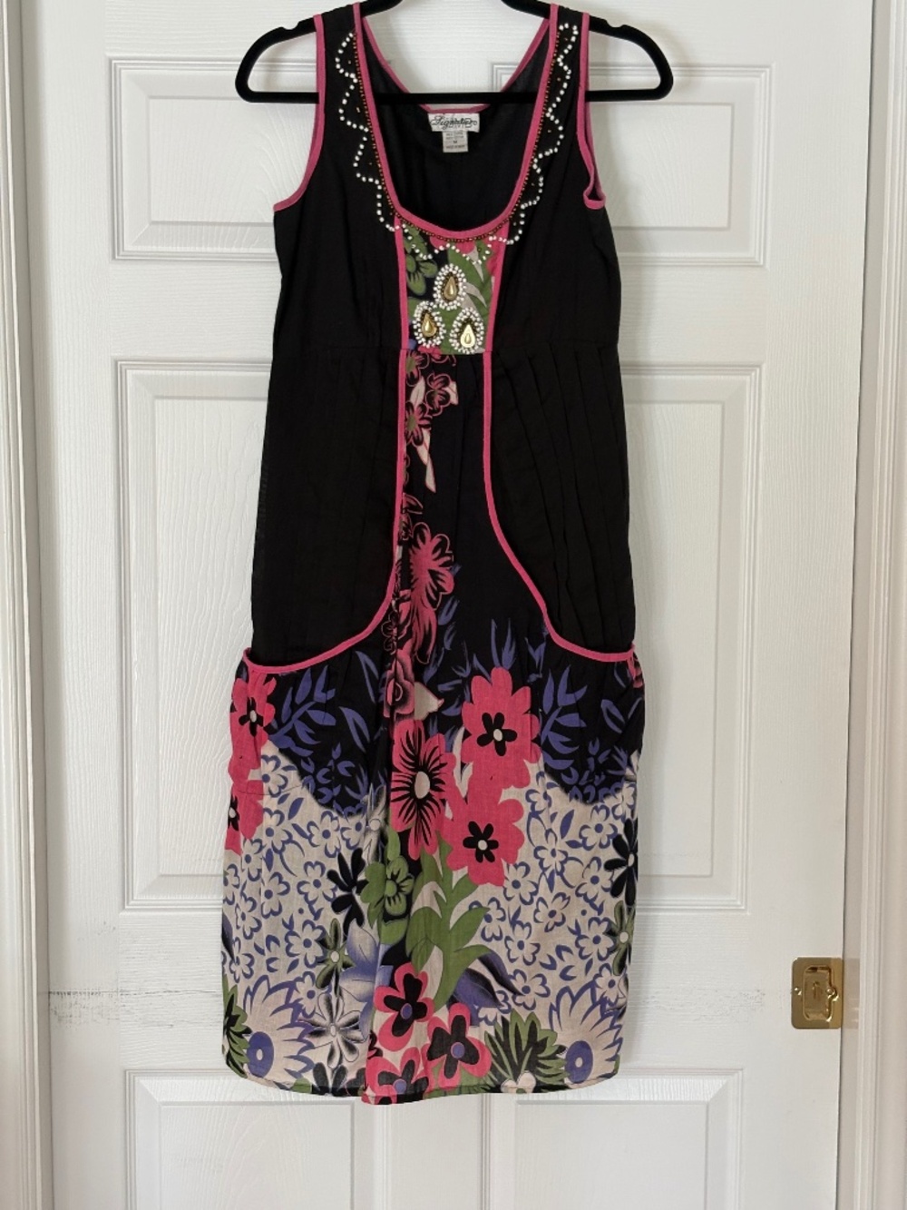 Folklore Cotton Summer Dress Sleeveless Boho Embroidered Dark Floral Dress, Sz M